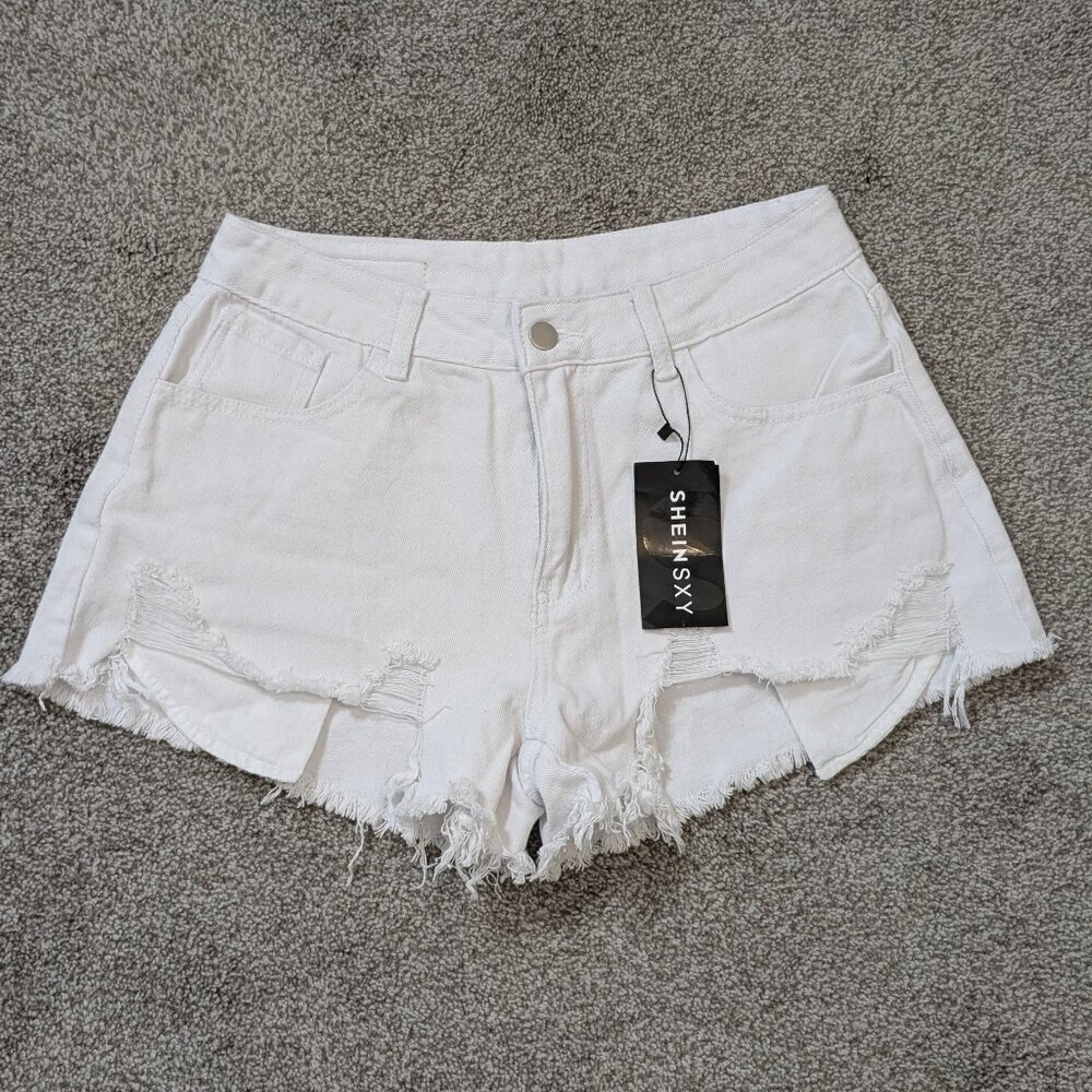 SHEIN New White Distressed Mid-Rise Cut-Off Denim Jean Shorts; Size 30